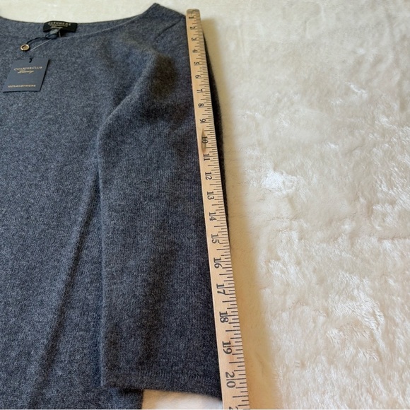 NWT 100% Cashmere Dress Mid Length Transitional Timeless Lightweight Luxury sz M - Picture 6 of 9